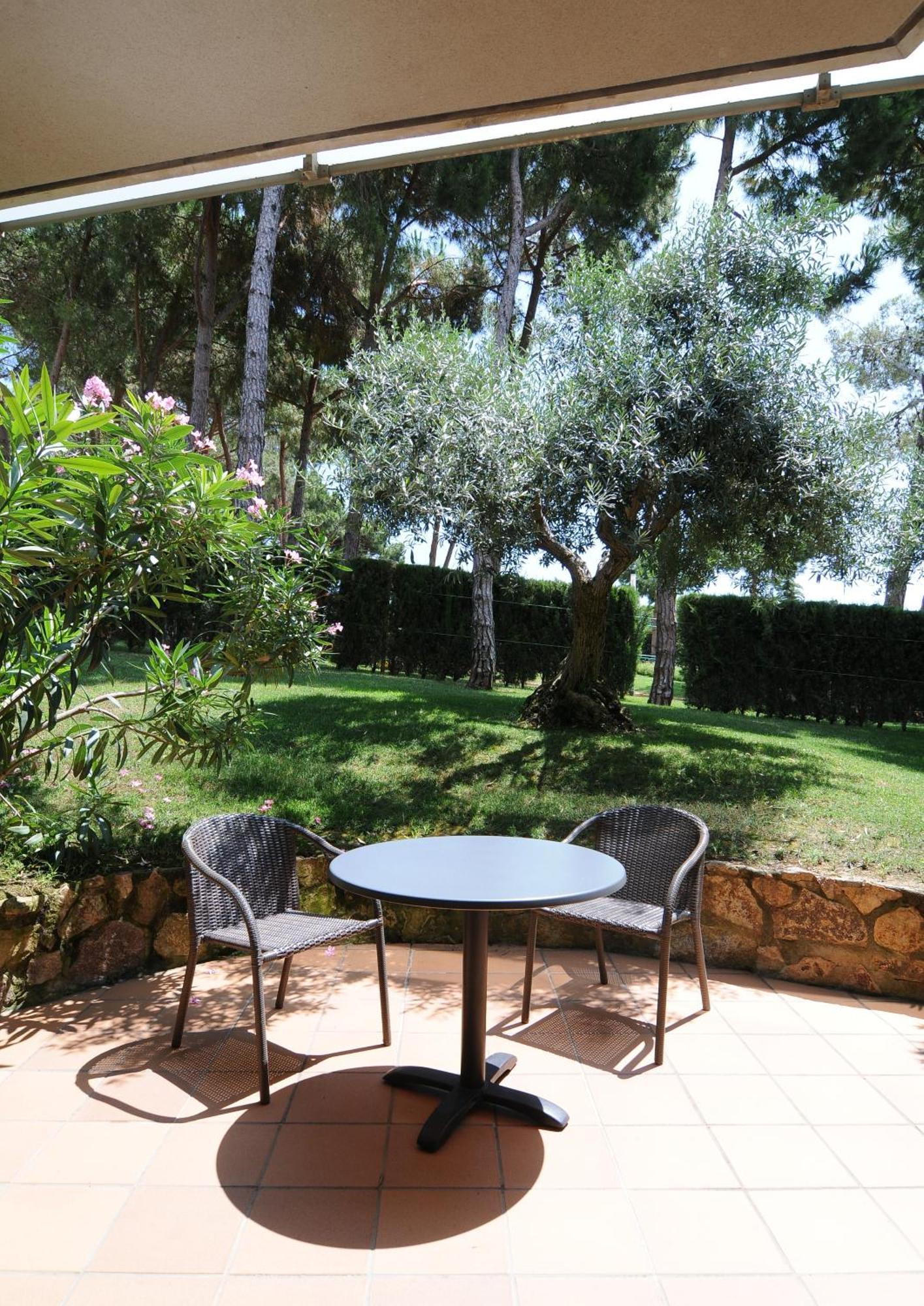 Aparthotel Ciutat De Palol Platja d'Aro Quarto foto